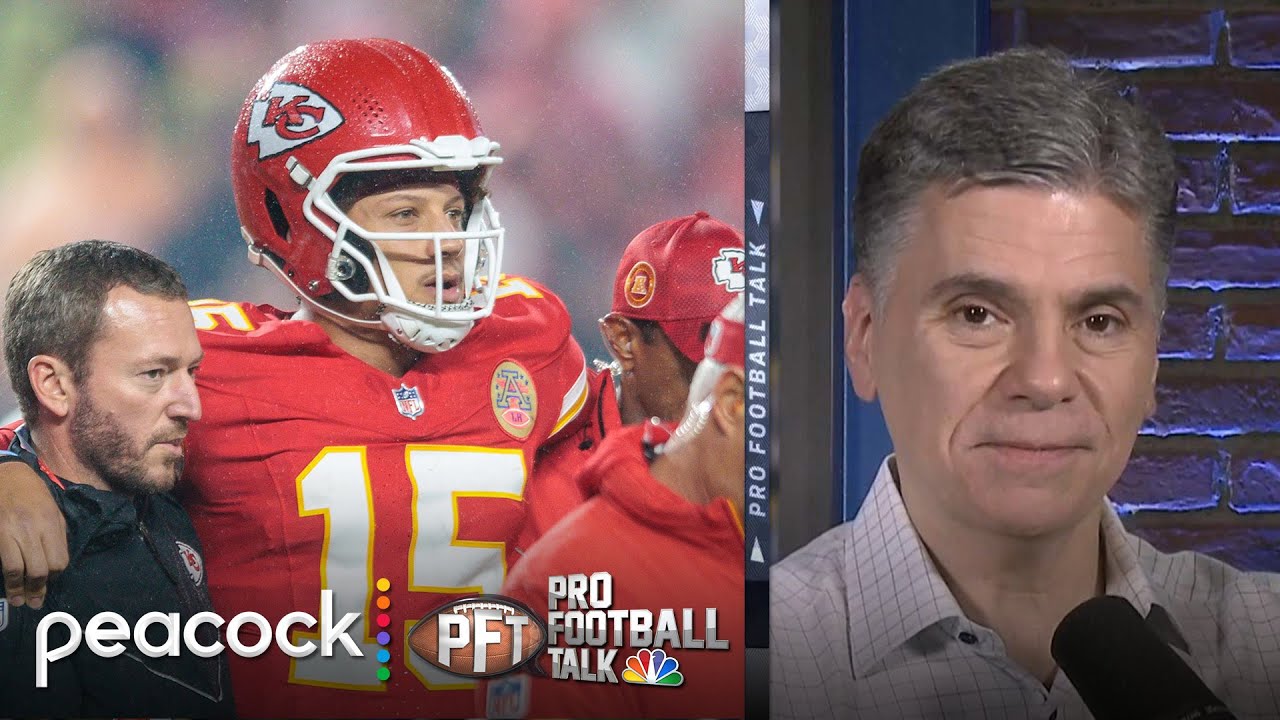 patrick-mahomes-awkwardly-rolled-his-ankle-in-week-9-vs-bucs-pro