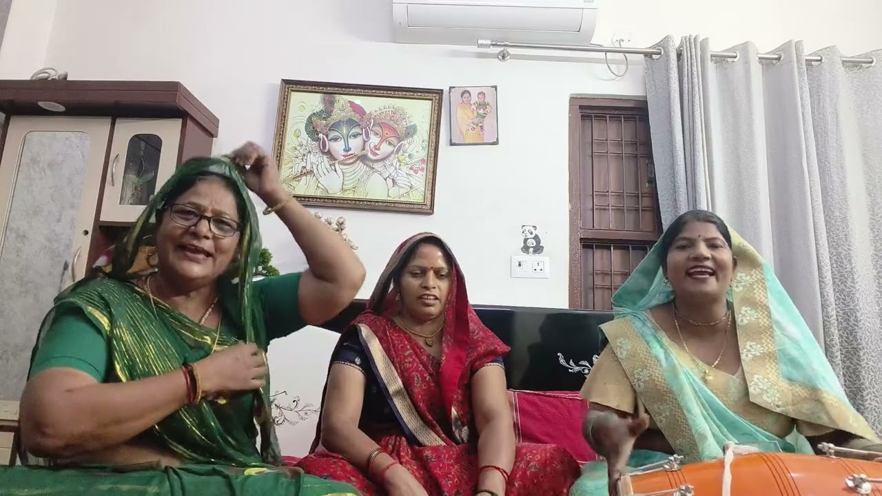 तुलसा की सहेली चार हो चार, वह तो गई थी कार्तिक नहाने को 🙏