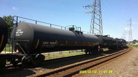 CSX Q300 passed east at Bound Brook, NJ with Friendly Crew