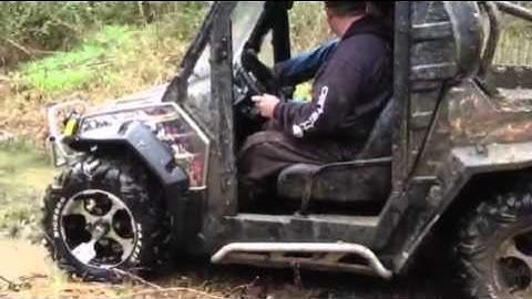 Polaris RZR 800 deep water