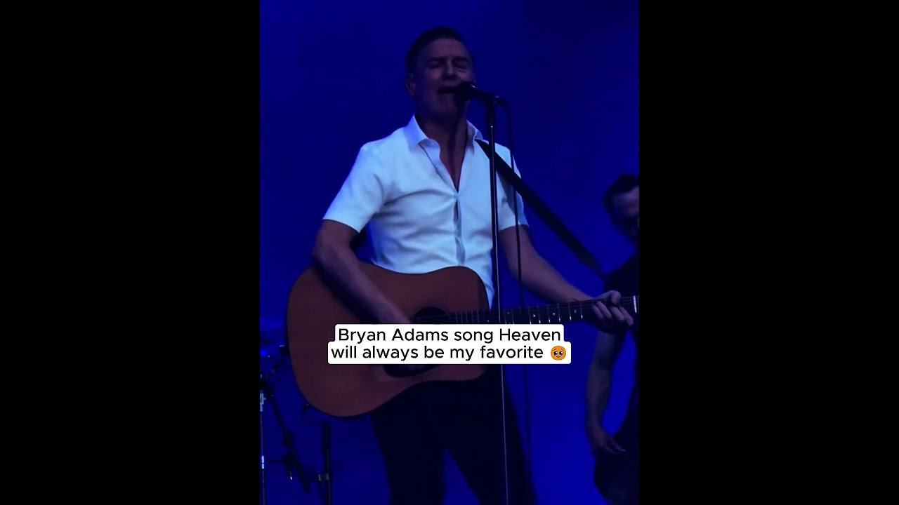 Bryan Adams playing "Heaven" on the Roll with the Punches Tour!