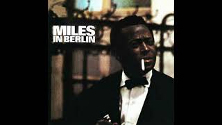 Ron Carter - Milestones - from Miles in Berlin by Miles Davis #roncarterbassist
