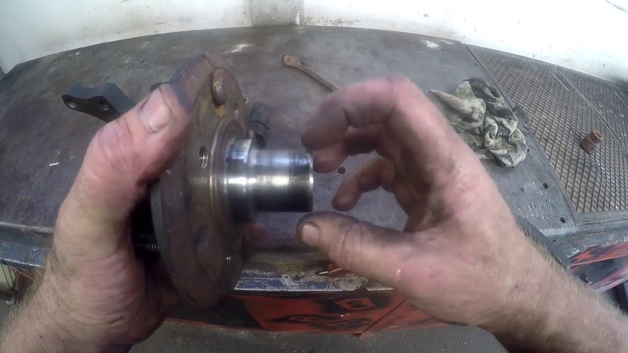 Mazda 323 1 3 - Front Wheel Bearings - YouTube