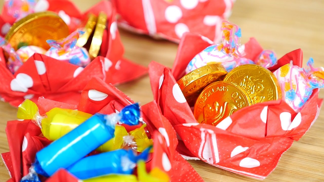 100均diy 紙ナプキンでオシャレな小物 お菓子の入れ物 作ってみた How To Make Snack Bowl With Paper Napkins Youtube