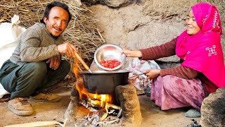 Ramadan in Bamiyan, Cave Dwellers Cook Kichiri-e-Watani for Iftar | Secret Ingredients Revealed.