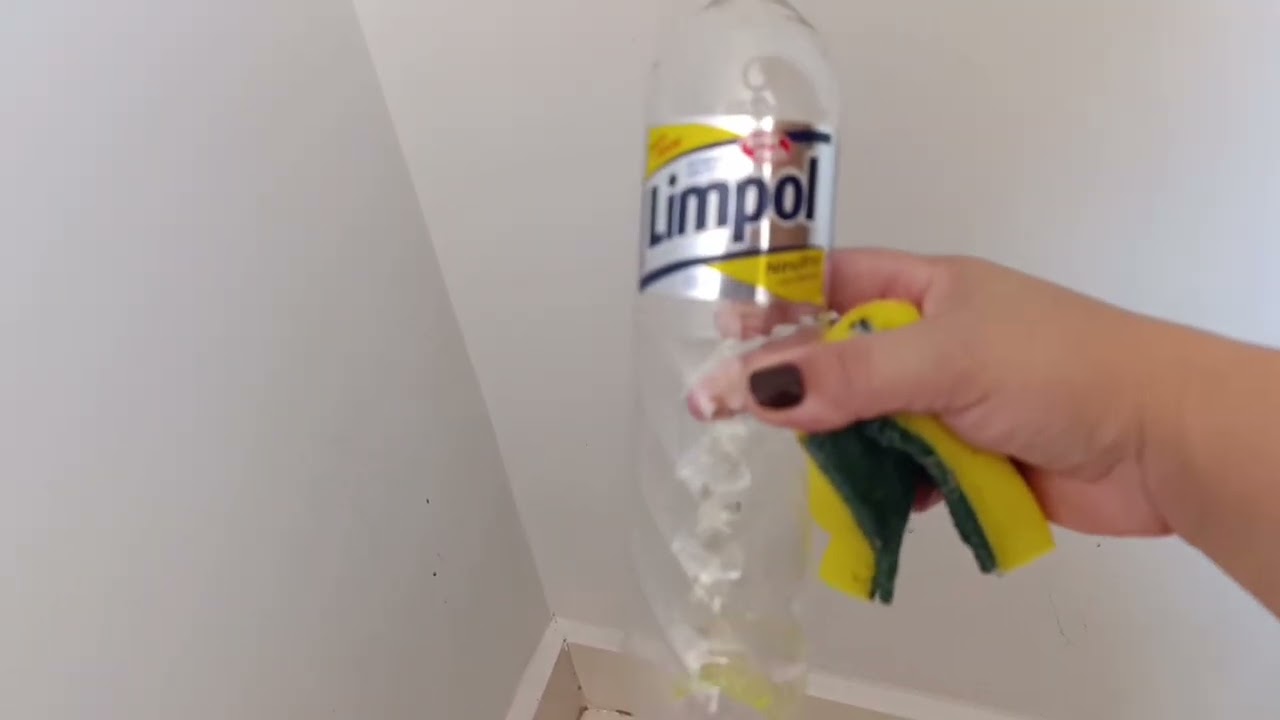 Como limpar sem esforço: facilitador + esponja mágica.