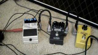 Boss DD-7 Loop Function Demo - Closer to the Heart Solo