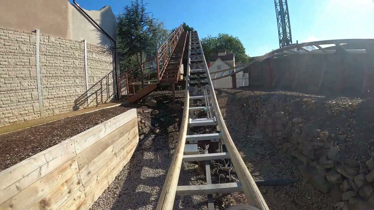Troublesome Trucks Runaway Coaster | Thomas Land @ Drayton Manor | Front Row POV