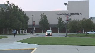 St. Louis area schools move back to virtual learning