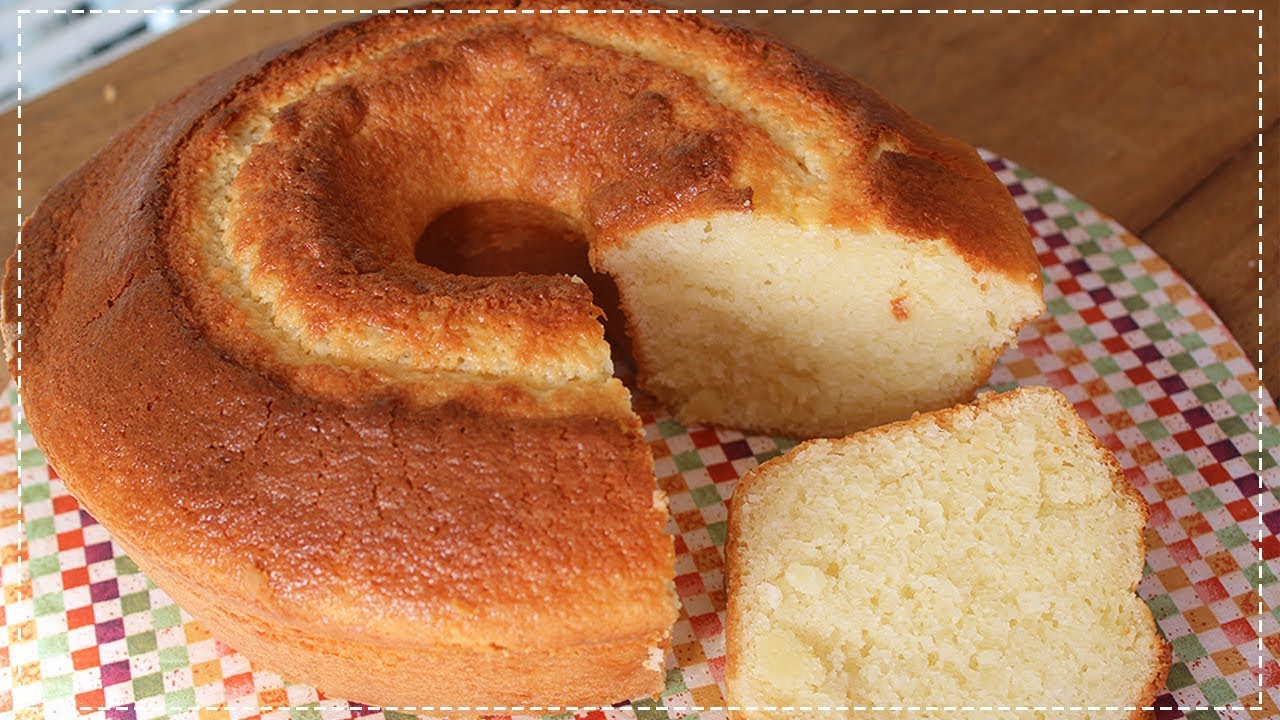 Receita - Como fazer bolo de mandioca ralada simples e rápido