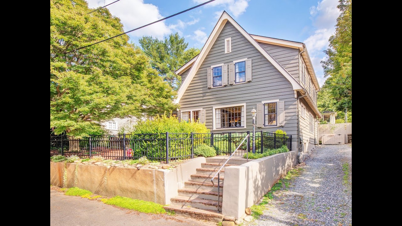 1 Evergreen Lane,  Asheville, NC 28801 - Susan M. Young, Real Estate Broker, G.C. - MLS 4302888