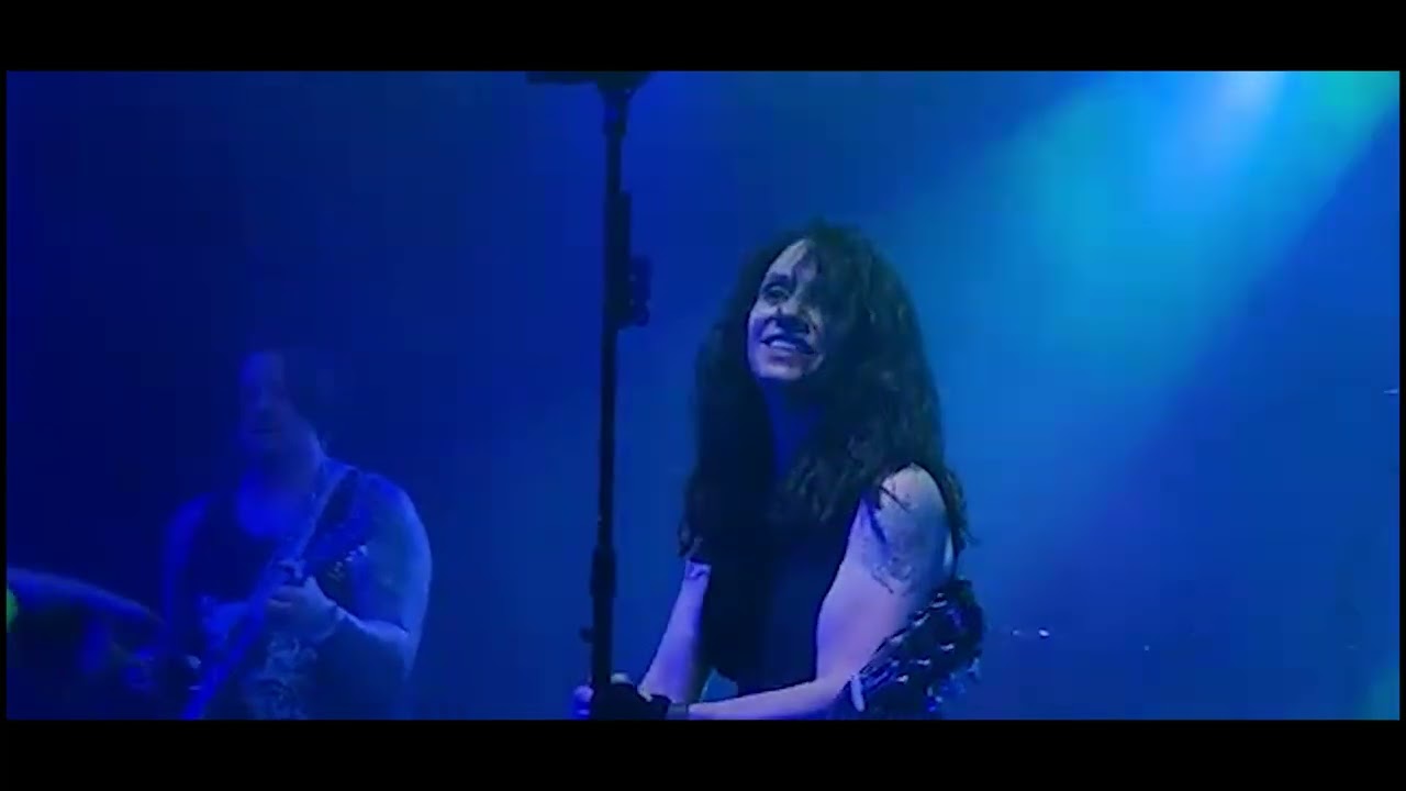 Altered 90s Booking for 2026