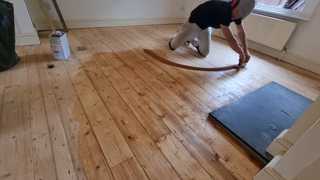 how to fill old gaps to pine wood floors
