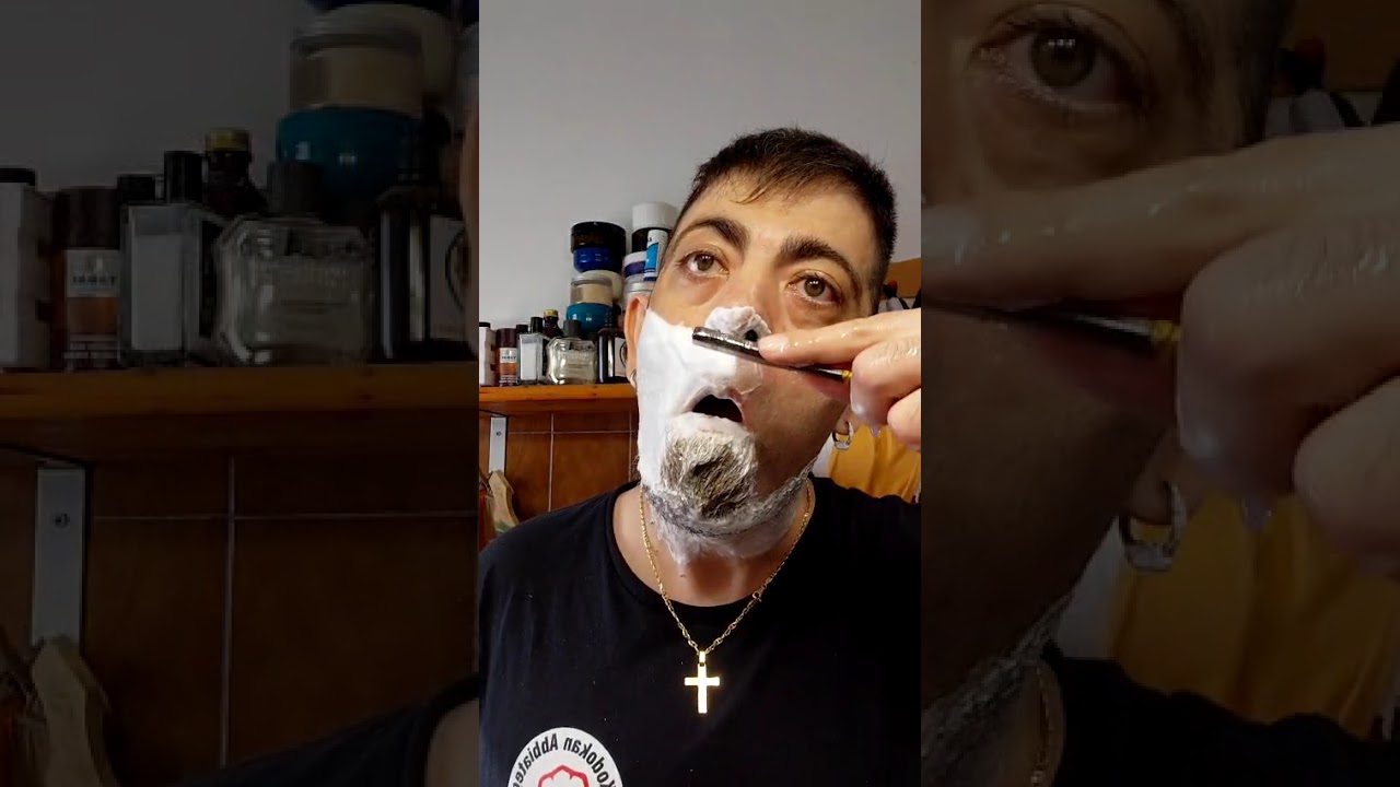 La Rasatura Classica: Rasoio a Mano Libera e Sapone da Barba Montato con il Pennello 24-08-2025