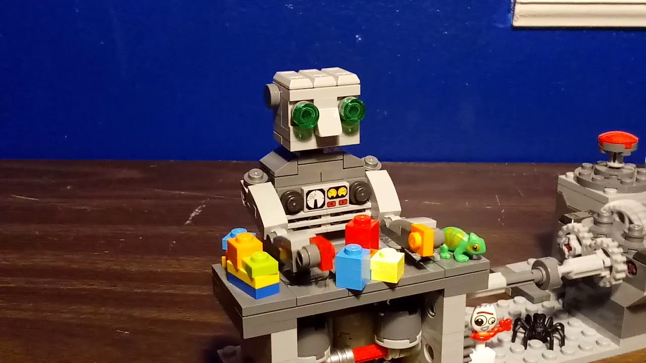 Lego brick builder automata