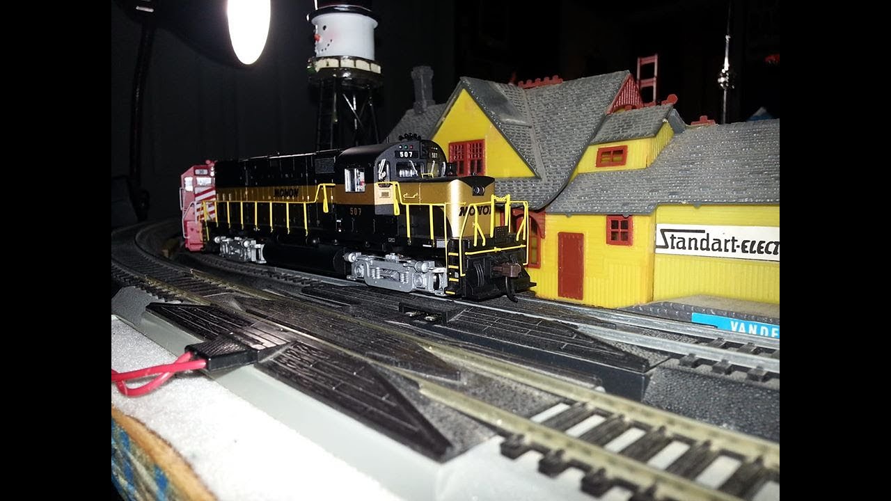 New ho scale Monon Railroad C420 and Indiana Railroad GP38AC duo YouTube
