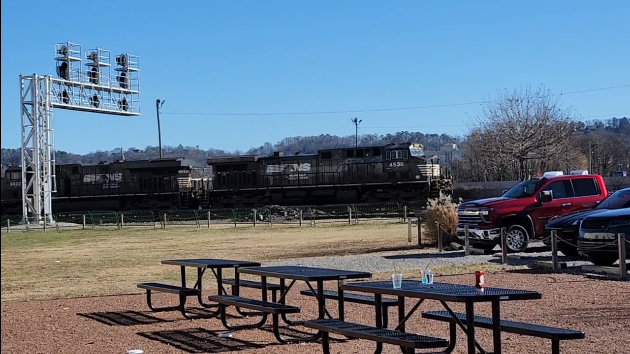 NS 4536 leading a power move at 32nd Street in Birmingham