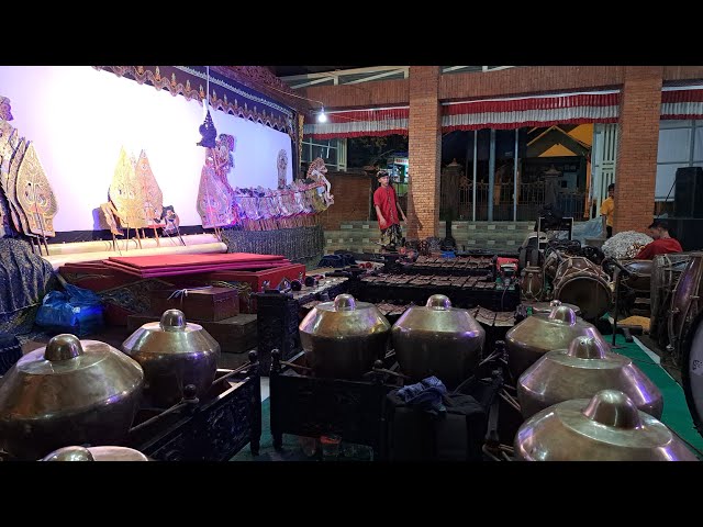 HASTHA BRATA KAWEDHAR, KI PUGUH PRASETYO, S.E  || Live ;Pendopo Desa Kalikatir, Gondang, Mojokerto. class=