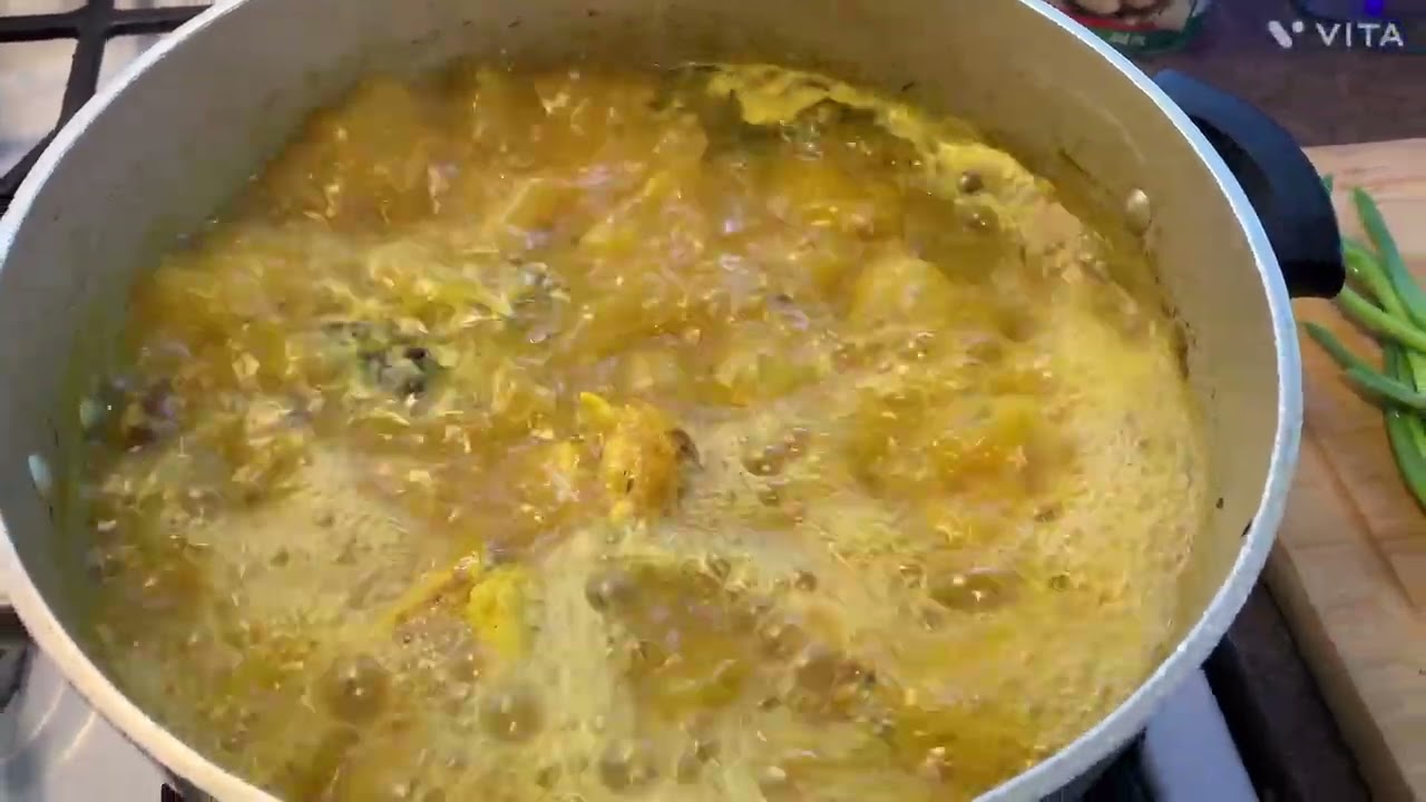 🇯🇲🇨🇦👨🏾‍🍳This is How I make my curry cow foot with Limabean and white rice watch to the end 