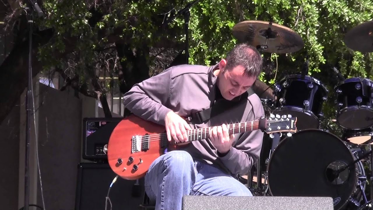 Rhett Butler - The Wind Cries Mary