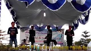 Brother Nov, Hendri Endico, Patrich Arthur, Tua Ivan. (Konser di area gedung Moll ACC Passo-Ambon)