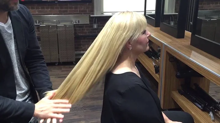 Thomas Osborn Demos TIGI product