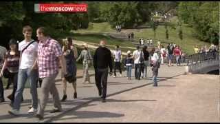 The Moscow News Walk at Kolomenskoye on May 26