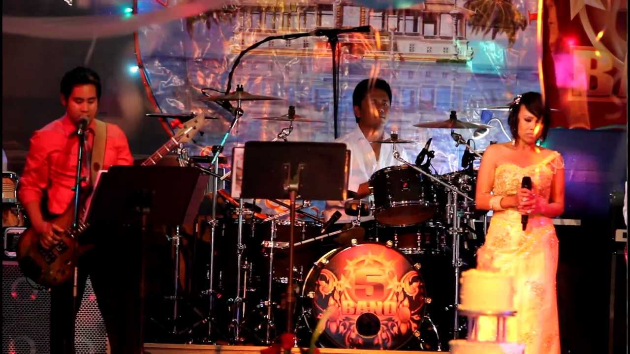 Jet Bong Saob Tngaiy