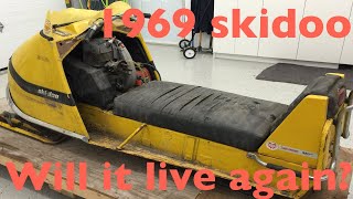 1969 Skidoo Olympic 320 Restoration