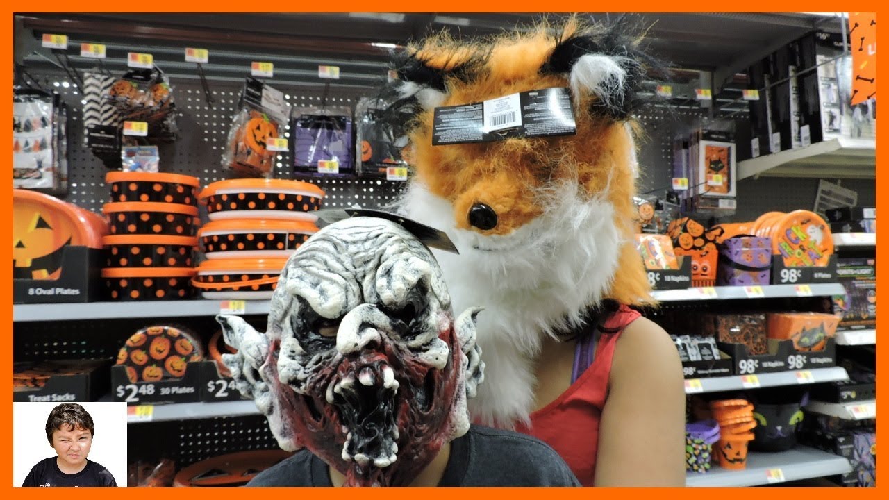 Scary Halloween Costumes Haul At Walmart Make Up Kit Mask Youtube