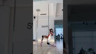 Love is a bitch - Two Feet | Choreography by Suen Lee