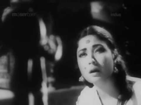 MERI LAAJ RAKHO GIRDHARI  LATA PT NARENDRA SHARMA SUDHIR PHADKE  BHABHI KI CHOORIYAN1961