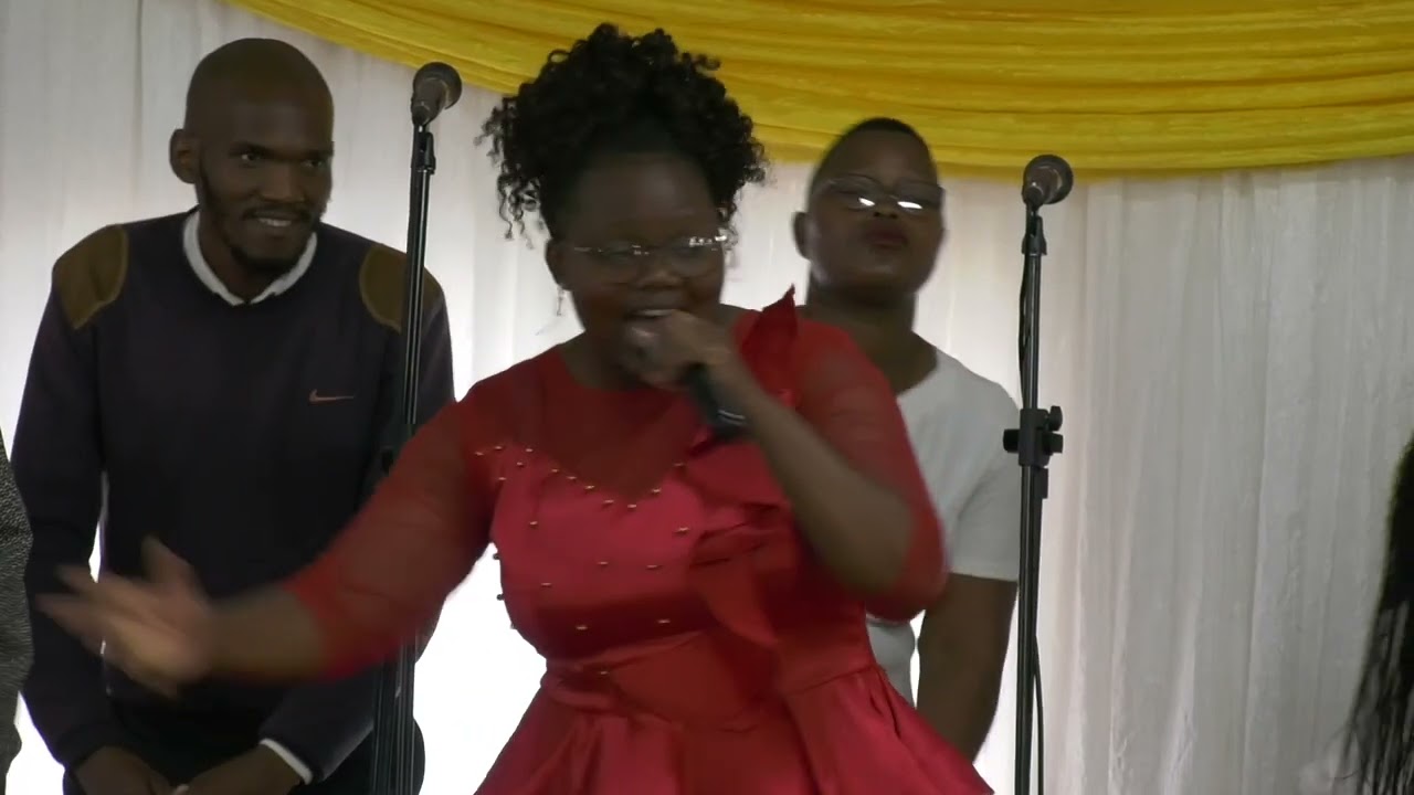 Philly D Mhlosheni Live Performance 2023 December