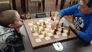 Tweedledum (1479) vs Yoda (1018). Chess Fight Night. CFN. Blitz