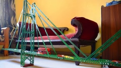 #Meccano MOC| 9ft long #Meccano bridge construction Timelapse video