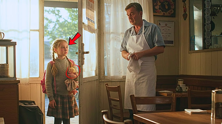 “Mogu li raditi ovdje dok se moja mama ne probudi?” — šapće djevojčica vlasniku restorana… on ostaje
