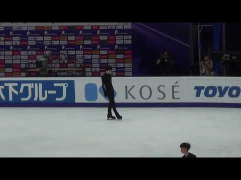 Юзя прыжок касание2