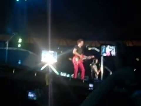 Muse - Intro Take a Bow+Stockholm Syndrome Estadio...