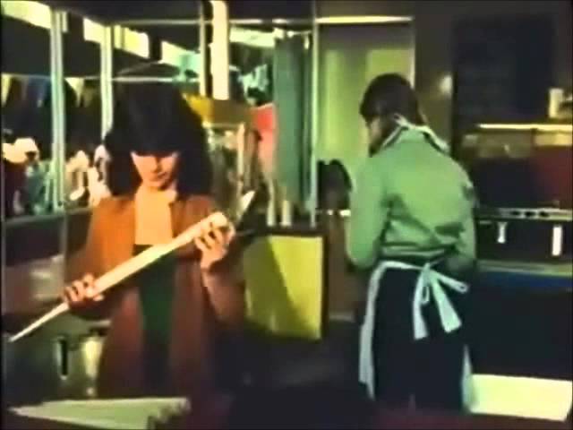 Manfred Mann S Earth Band Blinded By The Light Official Video Youtube