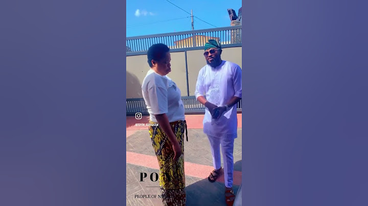 Nigerian Actress #toyinabraham cuddles up with her Husband who came to see her on a movie set.