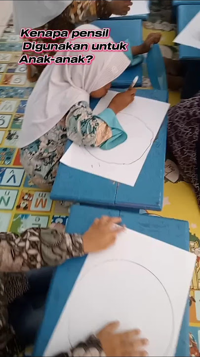 Kenapa pensil digunakan untuk anak anak? 🤔 #kenapa #pensil #anakpaud #shorts