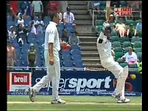 Sreesanth dancing after hitting Nel for a six