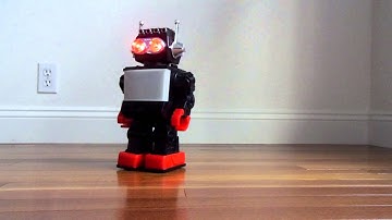 Saturn The Giant Walking Robot