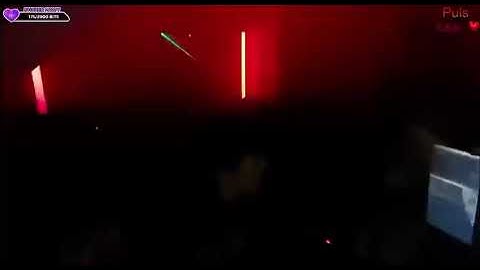 15 year old Twitch streamer throws a rave everytime after getting a kill in Call of Duty, funny