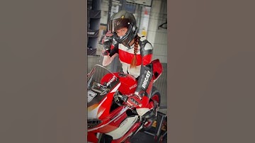 Check out this clean setup on @moto.cat ’s Panigale 899