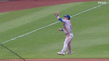 NYM@WSH: Reynolds robs Werth with leaping catch