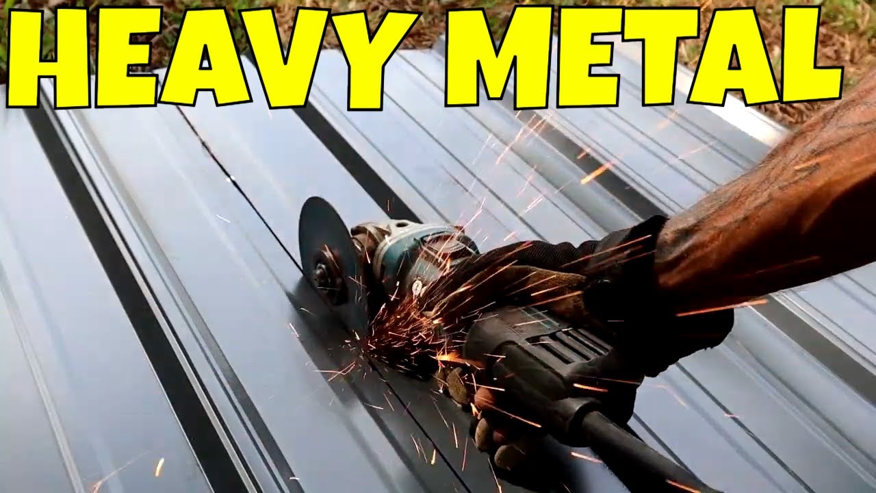 Строительство амбара и реставрация классических грузовиков, часть 2. Металлическая обшивка