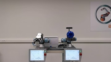 Duo play UR3 Universal Robots at Eurobots