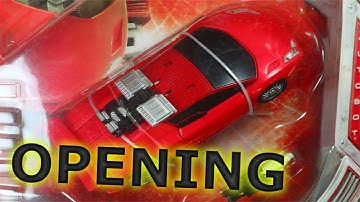 OPENING: Transformers Universe Classics 2.0 Sideswipe