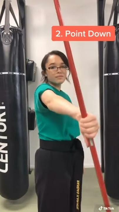 HOW TO FIGURE 8 WITH A BO STAFF